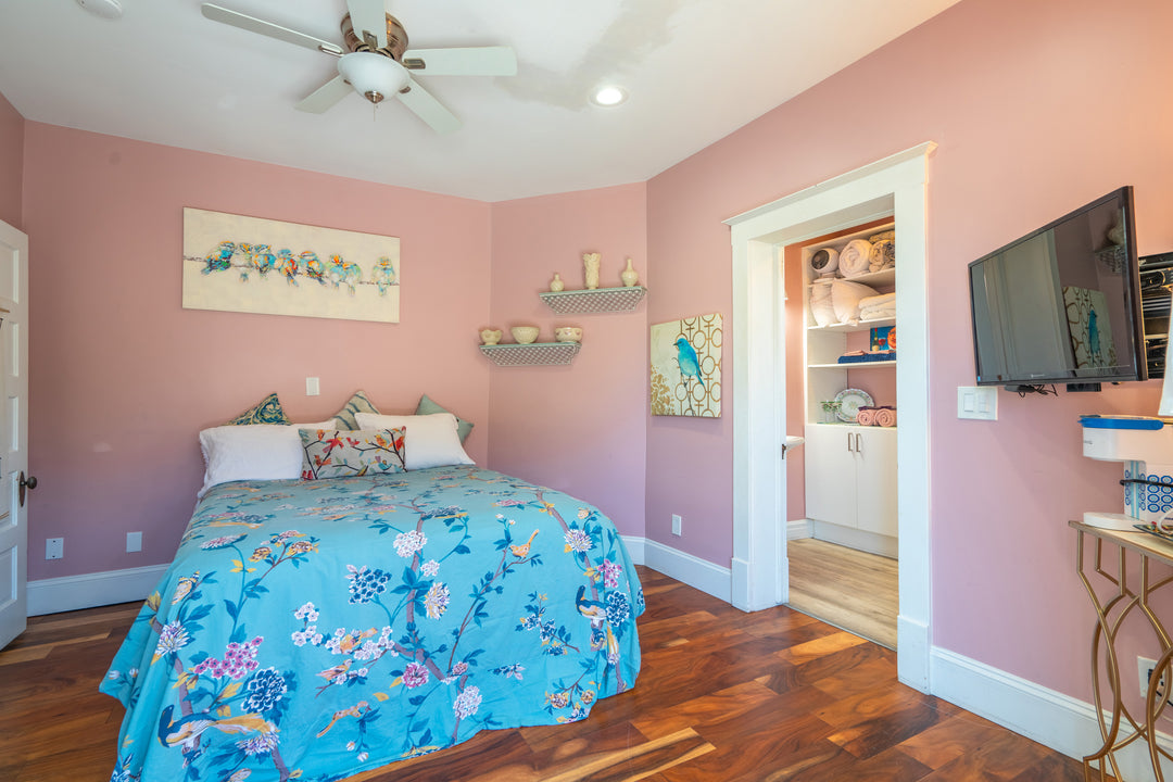 Zen Garden Suite @ Twila’s Blooming Heart Village