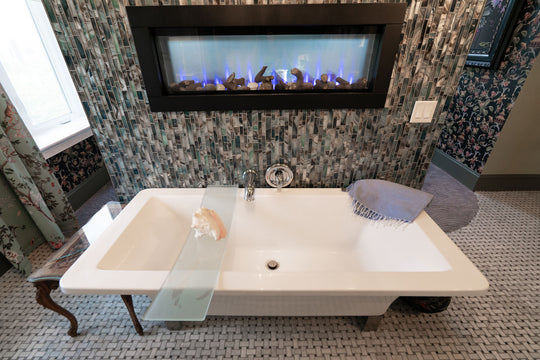 Posh Luxury Master Suite @ Twila’s Blooming Heart Village